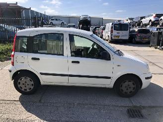Damaged car Fiat Panda 12i 51kW E5 2011/11