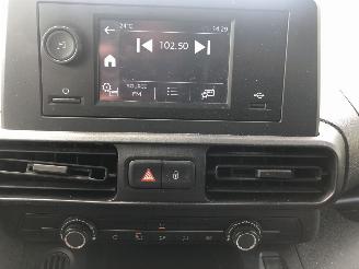 Citroën Berlingo L2 15hdi 96kW Automaat E6 picture 10