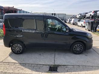 krockskadad bil bedrijf Fiat Doblo Cargo 1.6JTD 77kW E6 L1H1 2022/3