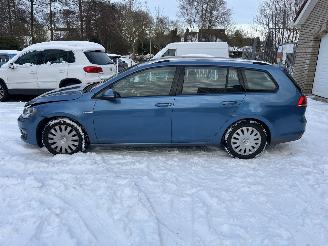 Volkswagen Golf 1.0 tsi picture 2