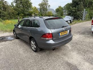 Volkswagen Golf  picture 3