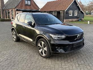 Volvo XC40 70 kWh Recharge Ultimate / Pano / Leer picture 2