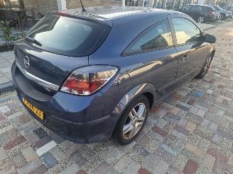 Opel Astra 1.4 gtc picture 5