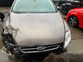 Auto incidentate Ford Mondeo 1.6 TDCI ECOnetec 2012/10