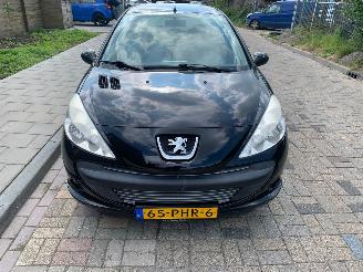 skadebil auto Peugeot 206+ 1.4 MILLESIM 200 2011/2