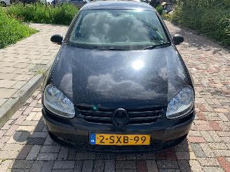 Vaurioauto  passenger cars Volkswagen Golf  2007/1