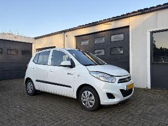 Schadeauto Hyundai I-10 i-drive cool 2012/9
