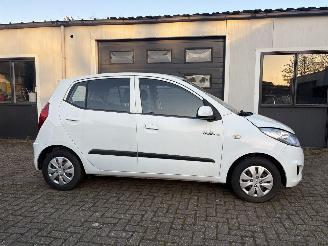 Hyundai I-10 i-drive cool picture 2