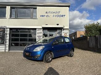 skadebil auto Renault Twingo 1.2-16V Authentique 2008/1