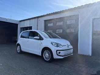 krockskadad bil auto Volkswagen Up! 1.0 high up! BlueMotion 2016/5