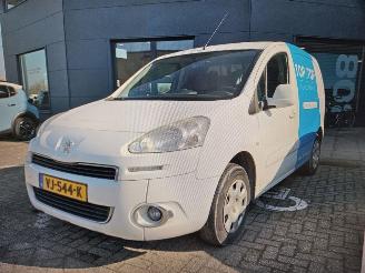 Coche accidentado Peugeot Partner Electric Bestel  Elektrisch  49kW (67pk) 2014/6