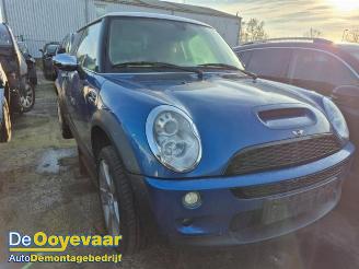 Mini Cooper S Mini Cooper S (R53), Hatchback, 2002 / 2006 1.6 16V picture 2