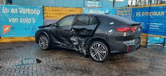 BMW iX2 BMW iX2 eDrive20 67 kWh picture 4