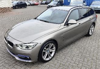  BMW 3-serie BMW 318 3 Touring 318 i Sport Line 2016/6