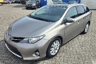 voitures voitures particulières Toyota Auris Touring Sports Toyota Auris Touring Sports Edition top staat 2013/12