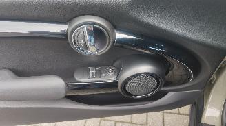 Mini Cooper MINI COOPER  1500 automaat nieuwstaat picture 14