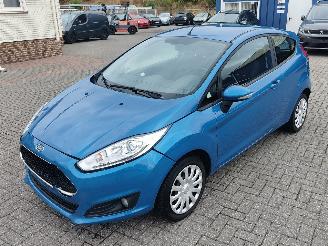 uszkodzony samochody osobowe Ford Fiesta Ford Fiesta Trend 2016/7