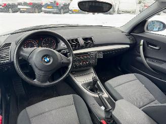 BMW 1-serie 116i picture 7