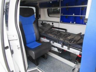Peugeot Expert AMBULANCE picture 15