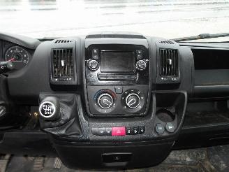 Peugeot Boxer L2H1 picture 12