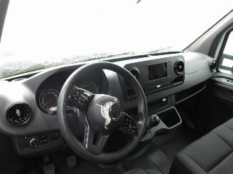 Mercedes Sprinter 516 CDI picture 21