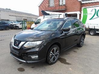 krockskadad bil auto Nissan X-Trail  2018/6