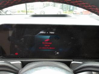 Mercedes EQB 350 picture 21