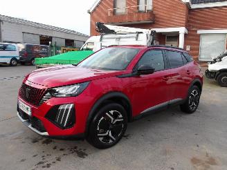 Vaurioauto  passenger cars Peugeot 2008  2023/9