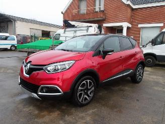 Voiture accidenté Renault Captur  2015/8