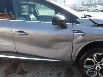 Renault Captur  picture 16