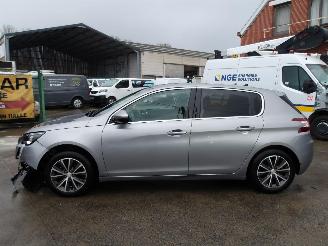 Peugeot 308  picture 7