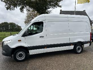 Mercedes Sprinter 317 CDI L2/H2 AIRCO, PDC, CAMERA ENZ picture 3