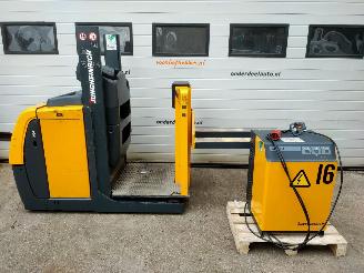 damaged machines Jungheinrich  EKS110 elektrische order picker 2007/1