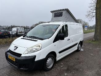 krockskadad bil camper Peugeot  EXPERT 227 1.6HDI 16V-90 CAMPER / KAMPEERAUTO / MOBELHOME AIRCO 2007/4