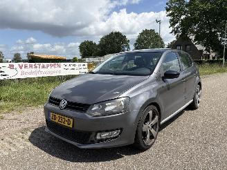 damaged passenger cars Volkswagen Polo 1.6 TDI TRENDLINE 5 DEURS, AIRCO 2010/5
