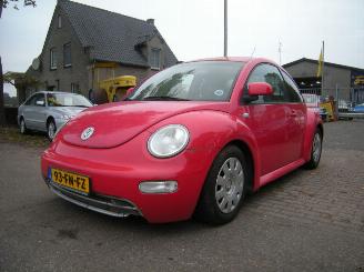 Auto incidentate Volkswagen New-beetle 1.9 TDI 90 (9C1) HIGHLINE MET OA AIRCO 2000/6