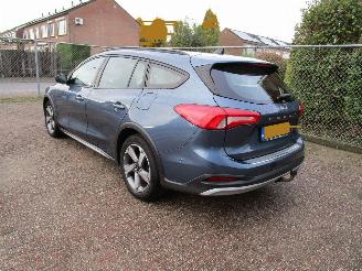 Ford Focus 1.0 Hybride Camere Navi 6-Bak picture 2