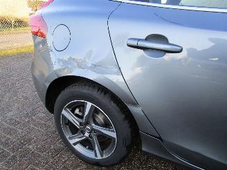 Volvo V-40 1.5 T2 Automaat R-Design Camera Navi 161.000 KM picture 9