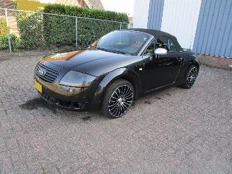Coche accidentado Audi TT 1.8 5V Turbo Cabrio Quattro 224 PK 2002/10