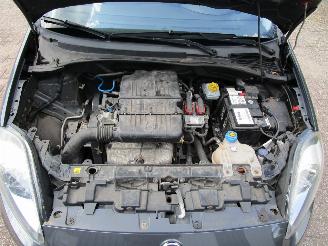 Fiat Punto 1.2 Airco Radio/CD 5-Drs picture 11