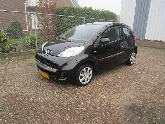 uszkodzony samochody osobowe Peugeot 107 Airco Radio/CD 3-Drs 2010/3