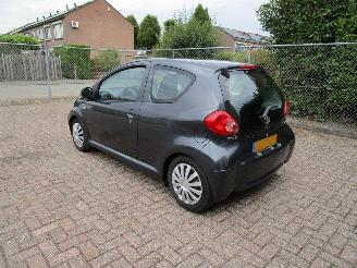 Toyota Aygo Radio/CD 3-Drs picture 2