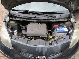 Toyota Aygo Radio/CD 3-Drs picture 9