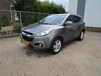 skadebil auto Hyundai Ix35 Navi Achteruitrijcamera Clima 6-Bak 2013/1