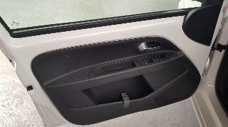 Volkswagen Up! 1.0 BMT Move Up picture 7