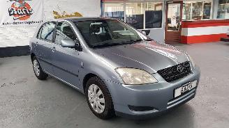 Unfallwagen Toyota Corolla 1.6 16V VVT-I  AUT  BENZ 1.598CC 81KW 110PK 2004/1