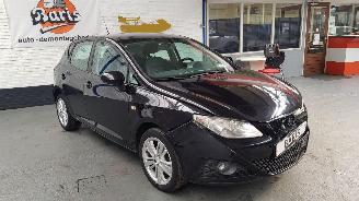 uszkodzony samochody osobowe Seat Ibiza 1.4 16V  4DRS BENZ 1.390CC 63KW 86PK 2008/7