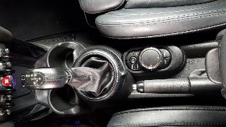 Mini Cooper 1.5 12V C00PER  CABRIO  BENZ AUT 1.499CC 100KW 136PK picture 12