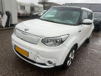 Schadeauto Kia E-Soul EV Edition AUTOMAAT 30 kWh BJ 2019 38808 KM 2019/1