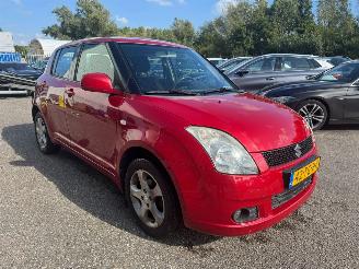 Suzuki Swift 1.3 4Grip Exclusive awd 4x4 picture 6